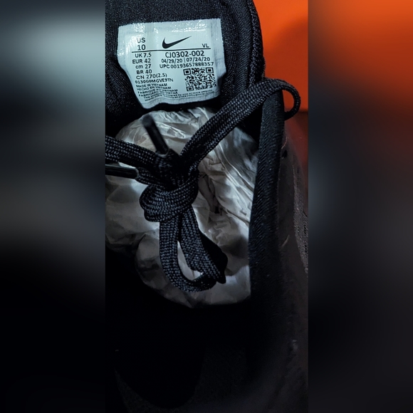 Nike Zoom WinFlo 7 Women's Size 10 Black New Athletic Running Shoes - Picture 4 of 12